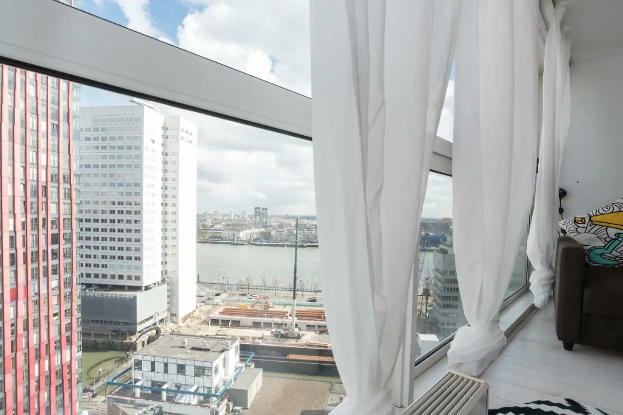 New Maas Apartment Rotterdam 0*,