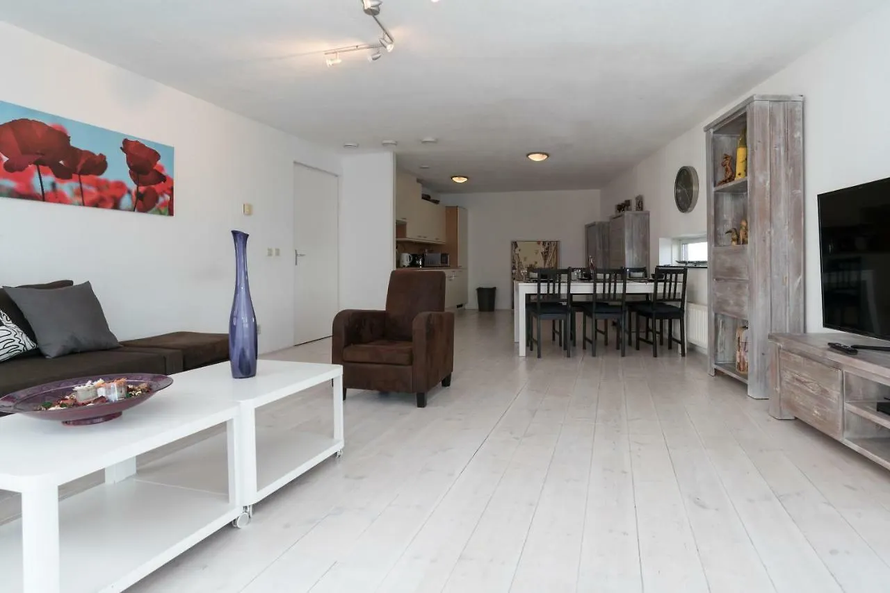 New Maas Apartment Rotterdam Netherlands